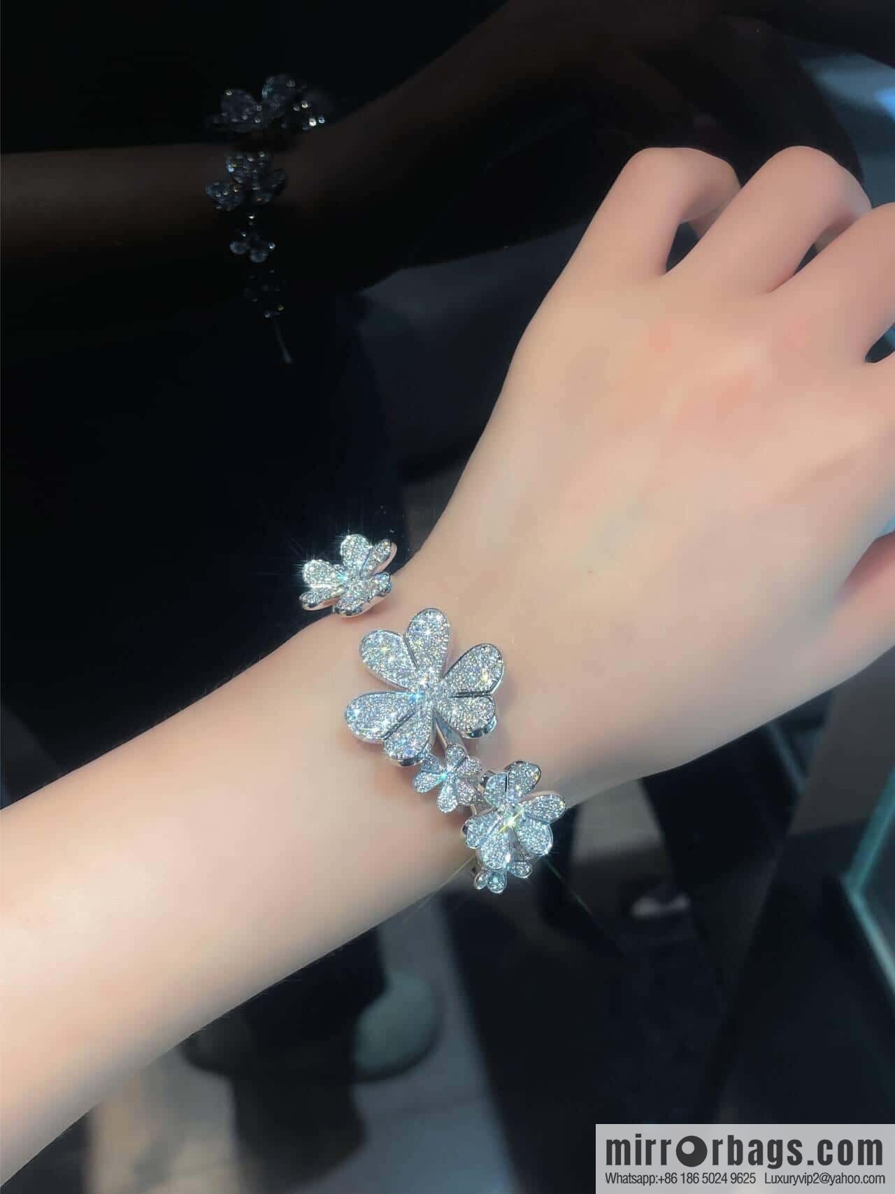 ❗️New ❗️ ☀️ Van Cleef & Arpels Frivole 7 Flower Clover Bracelet ☀
