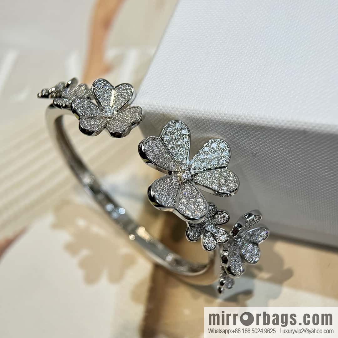 ❗️New ❗️ ☀️ Van Cleef & Arpels Frivole 7 Flower Clover Bracelet ☀
