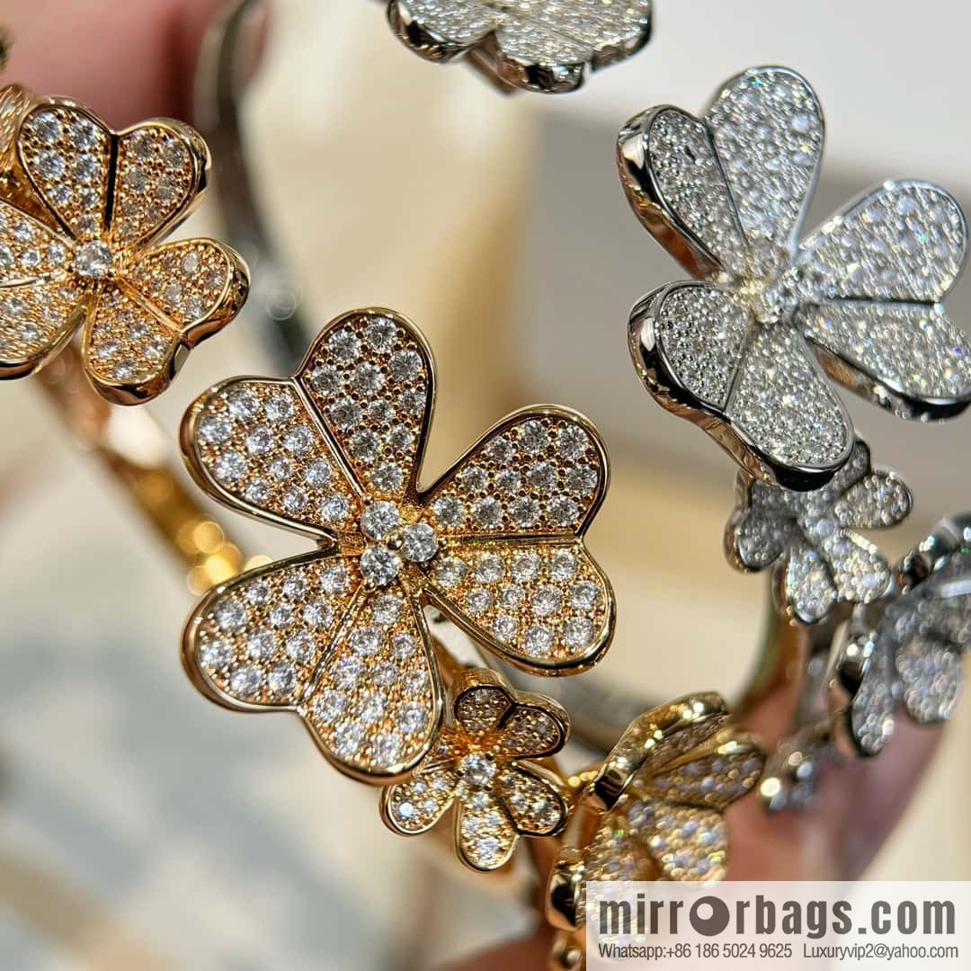 ❗️New ❗️ ☀️ Van Cleef & Arpels Frivole 7 Flower Clover Bracelet ☀