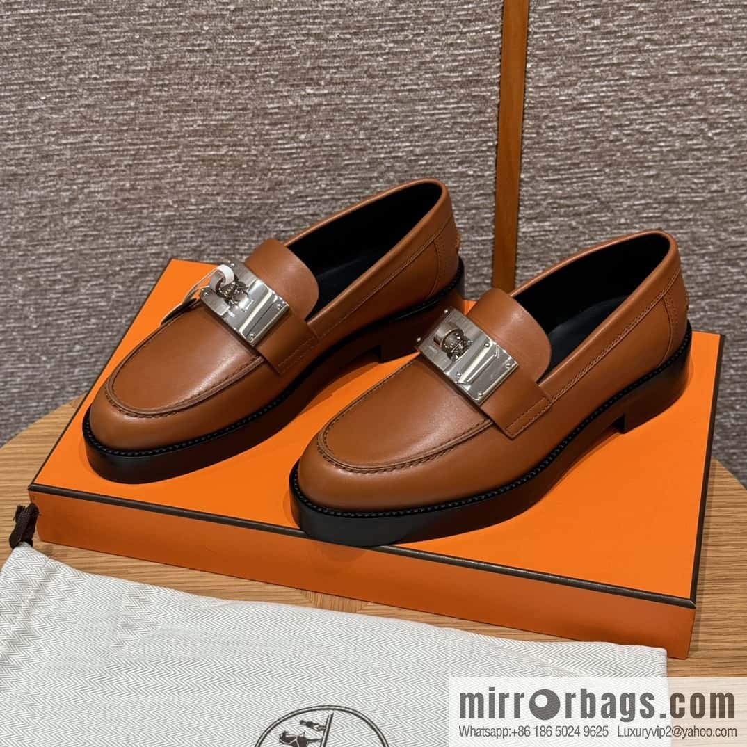 HERMES 101 Hot loafer, natural/Naturel calfskin/Calfskin