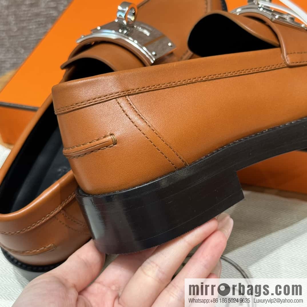 HERMES 101 Hot loafer, natural/Naturel calfskin/Calfskin