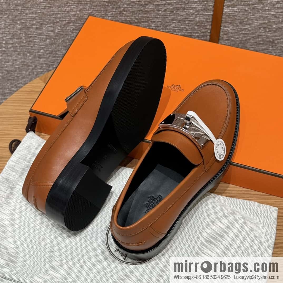 HERMES 101 Hot loafer, natural/Naturel calfskin/Calfskin