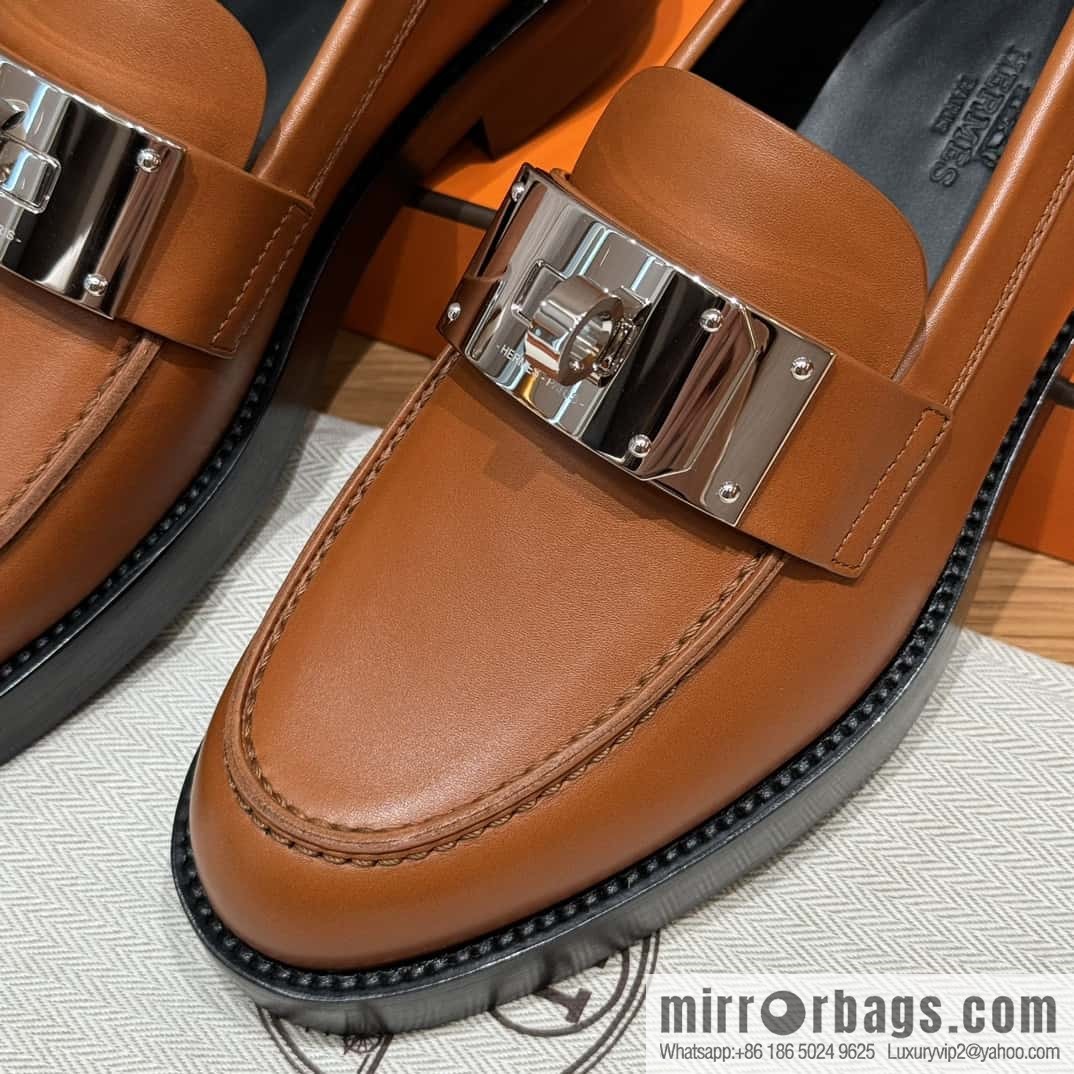 HERMES 101 Hot loafer, natural/Naturel calfskin/Calfskin
