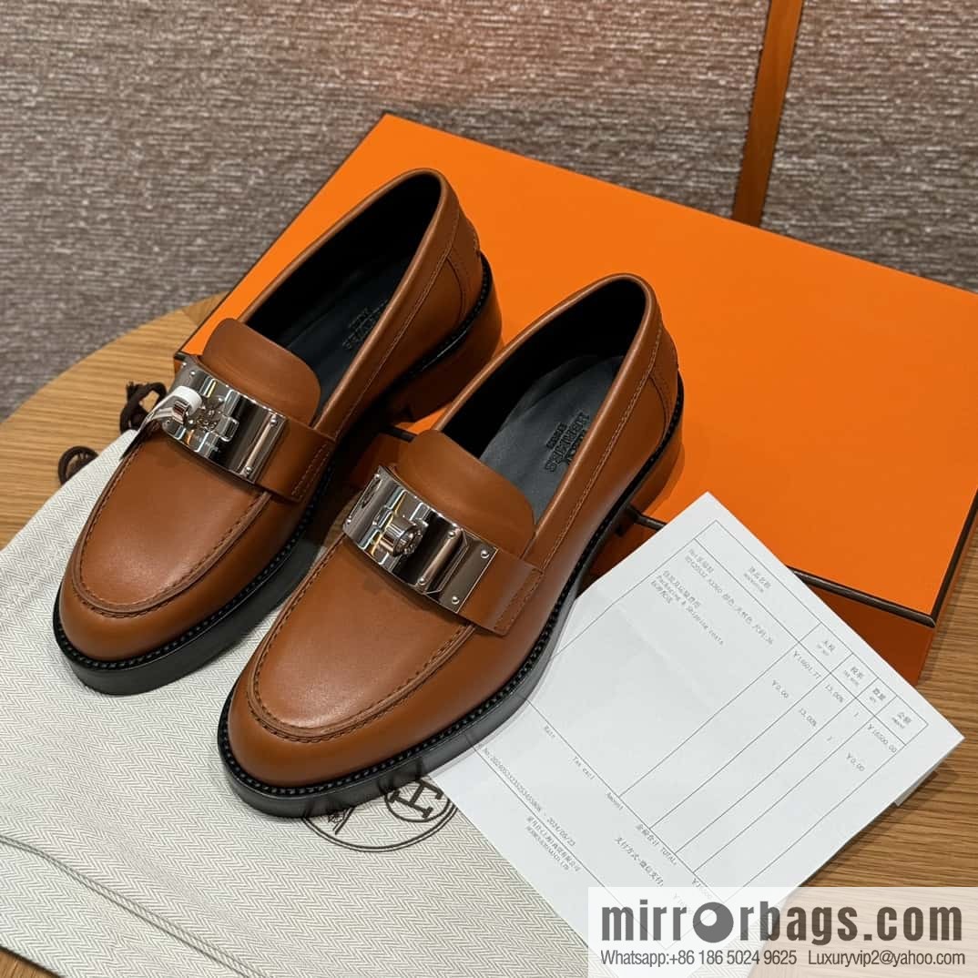 HERMES 101 Hot loafer, natural/Naturel calfskin/Calfskin
