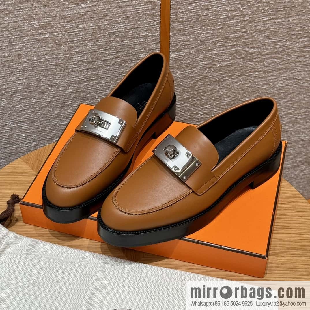 HERMES 101 Hot loafer, natural/Naturel calfskin/Calfskin