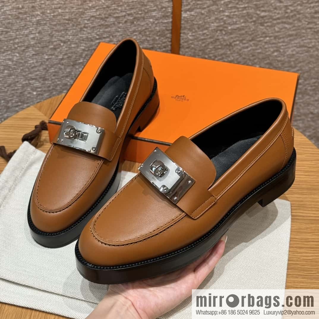 HERMES 101 Hot loafer, natural/Naturel calfskin/Calfskin
