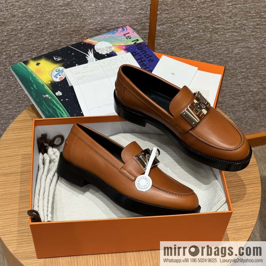 HERMES 101 Hot loafer, natural/Naturel calfskin/Calfskin