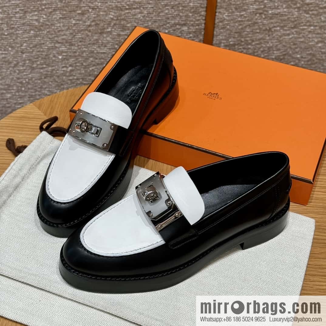 HERMES 101 Hot loafers, black with white/Black with white calfskin/Calfskin