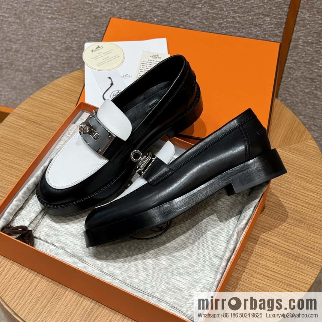 HERMES 101 Hot loafers, black with white/Black with white calfskin/Calfskin