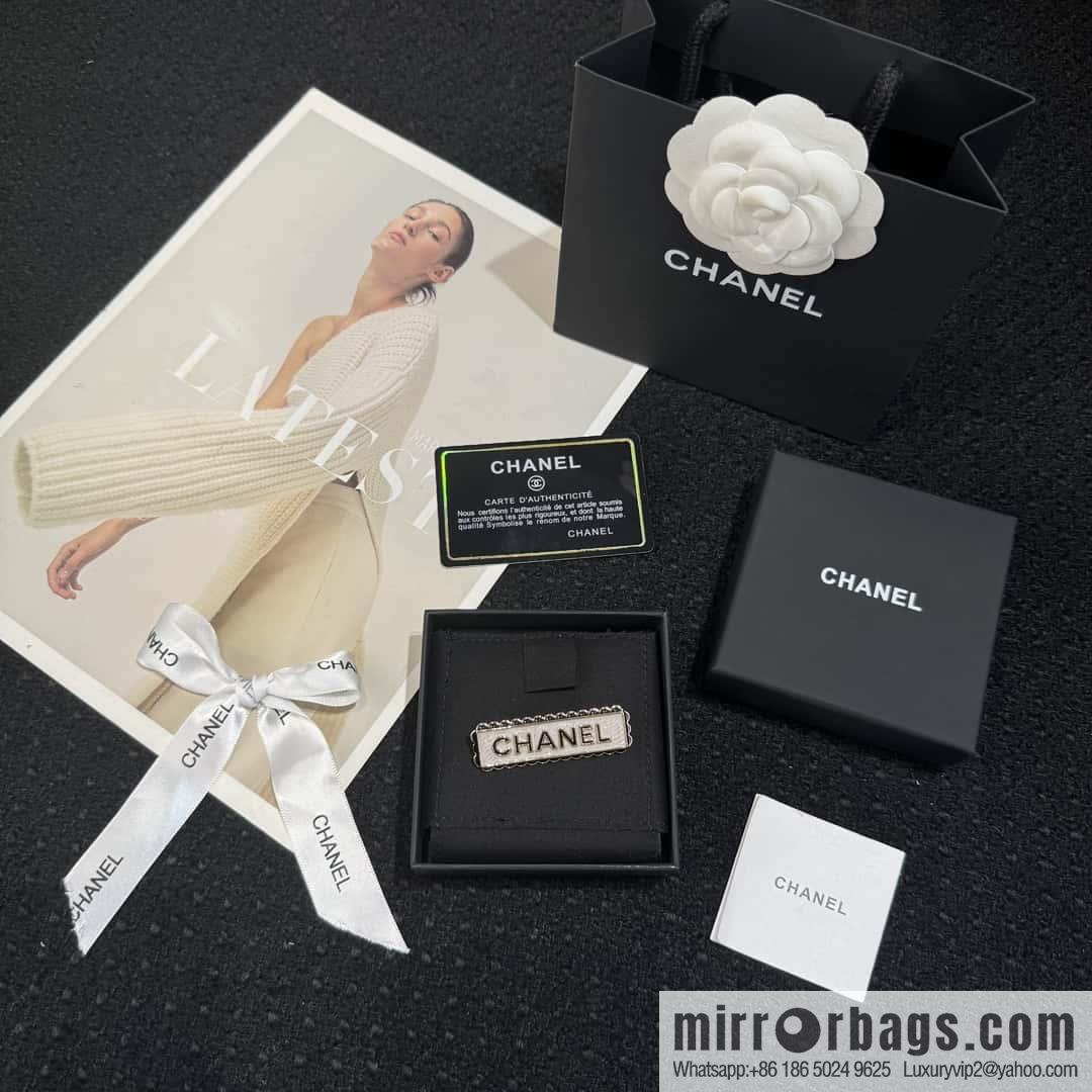 ❗️New ❗️ ☀️ new ☑️ Chanel brand letter brooch ☀️