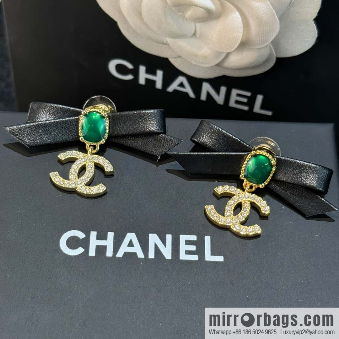 ❗️New ❗️☀️ new ☑️ Chanel double c bow stud earrings ☀️