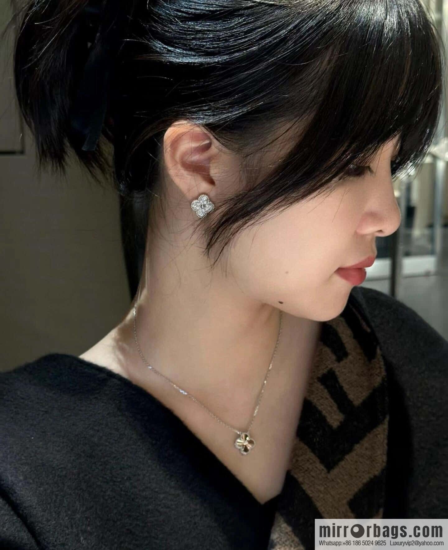 🎄Christmas Limited ☀️ Van Cleef & Arpels Christmas Limited Laser Clover Necklace ☀