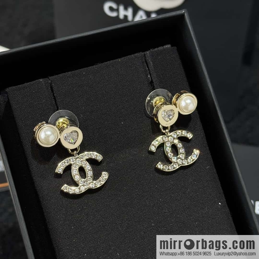 ❗️New ❗️☀️ new ☑️ chanel c2 double c pearl stud earrings ☀️