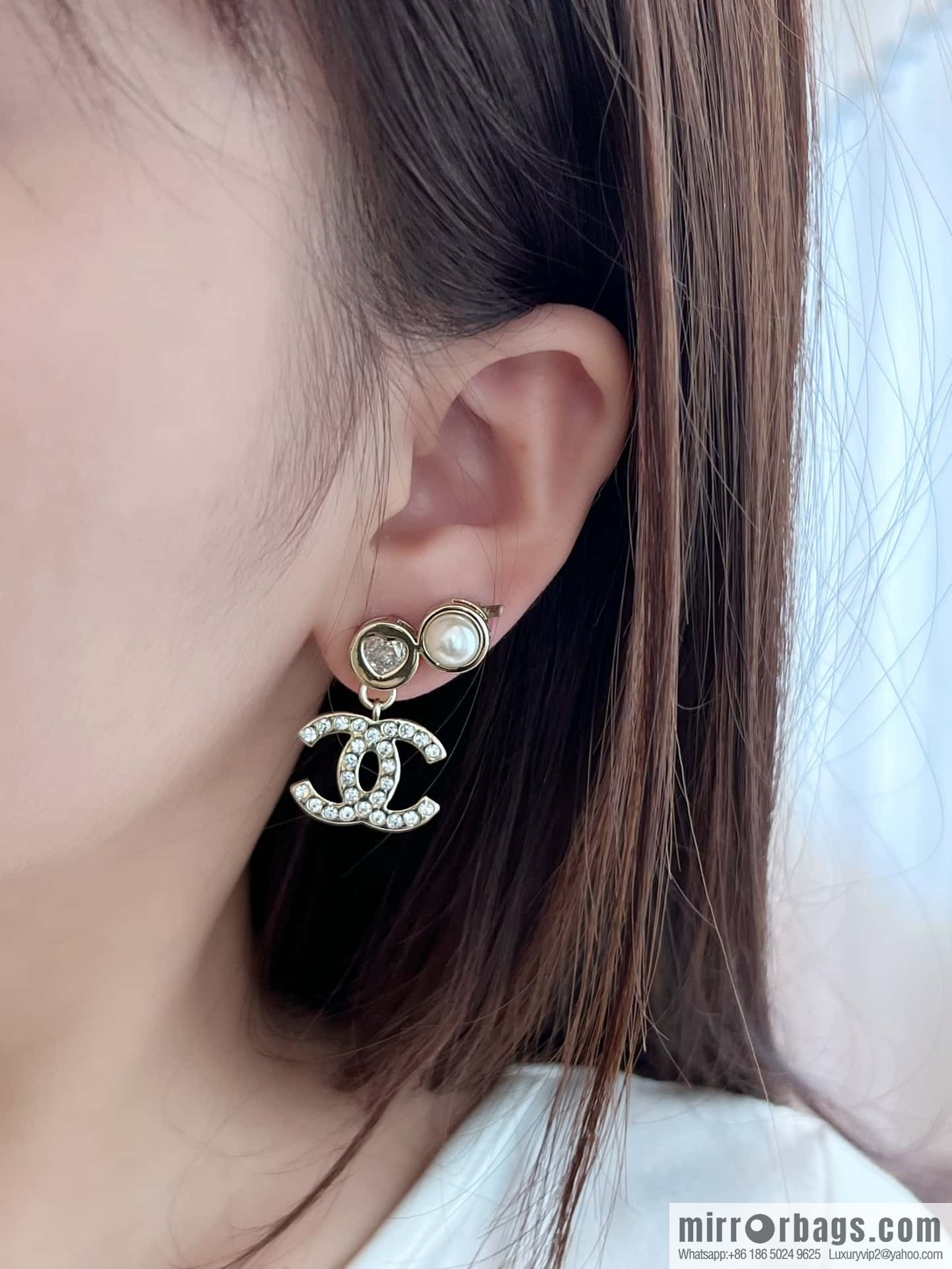❗️New ❗️☀️ new ☑️ chanel c2 double c pearl stud earrings ☀️