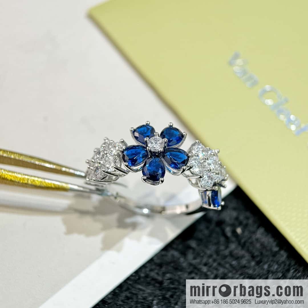 ❗️New ❗️ ☀️ Van Cleef & Arpels A Midsummer Night's Dream Folie des Pres Ring ☀️