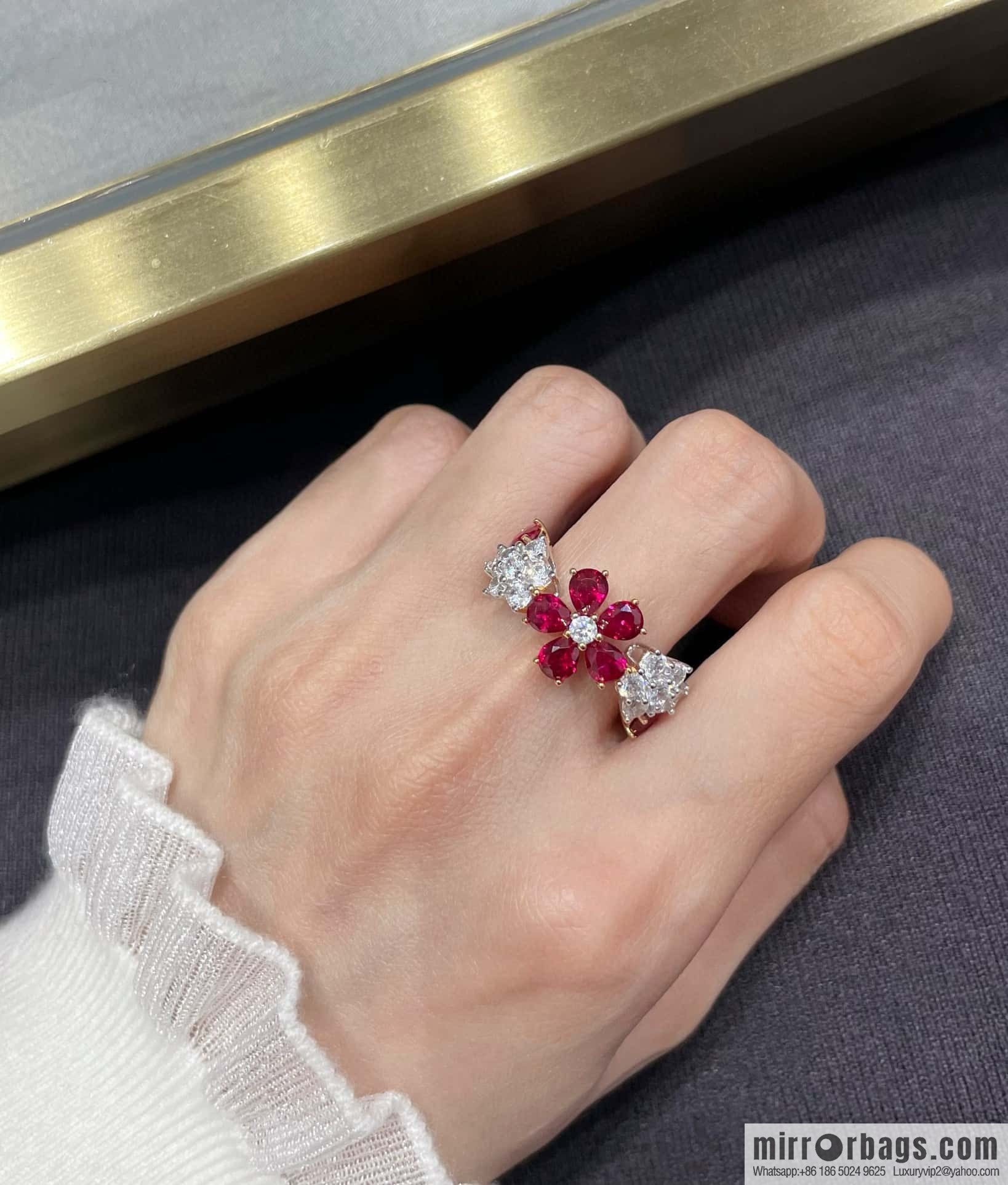 ❗️New ❗️ ☀️ Van Cleef & Arpels A Midsummer Night's Dream Folie des Pres Ring ☀️