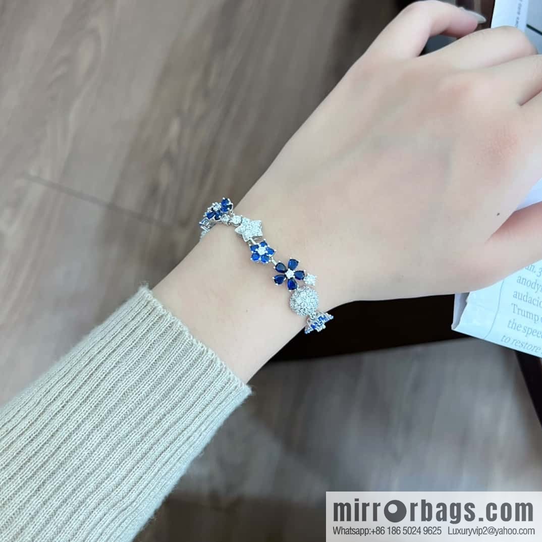 ❗️New ❗️ ☀️ Van Cleef & Arpels A Midsummer Night's Dream Folie des Pres bracelet ☀