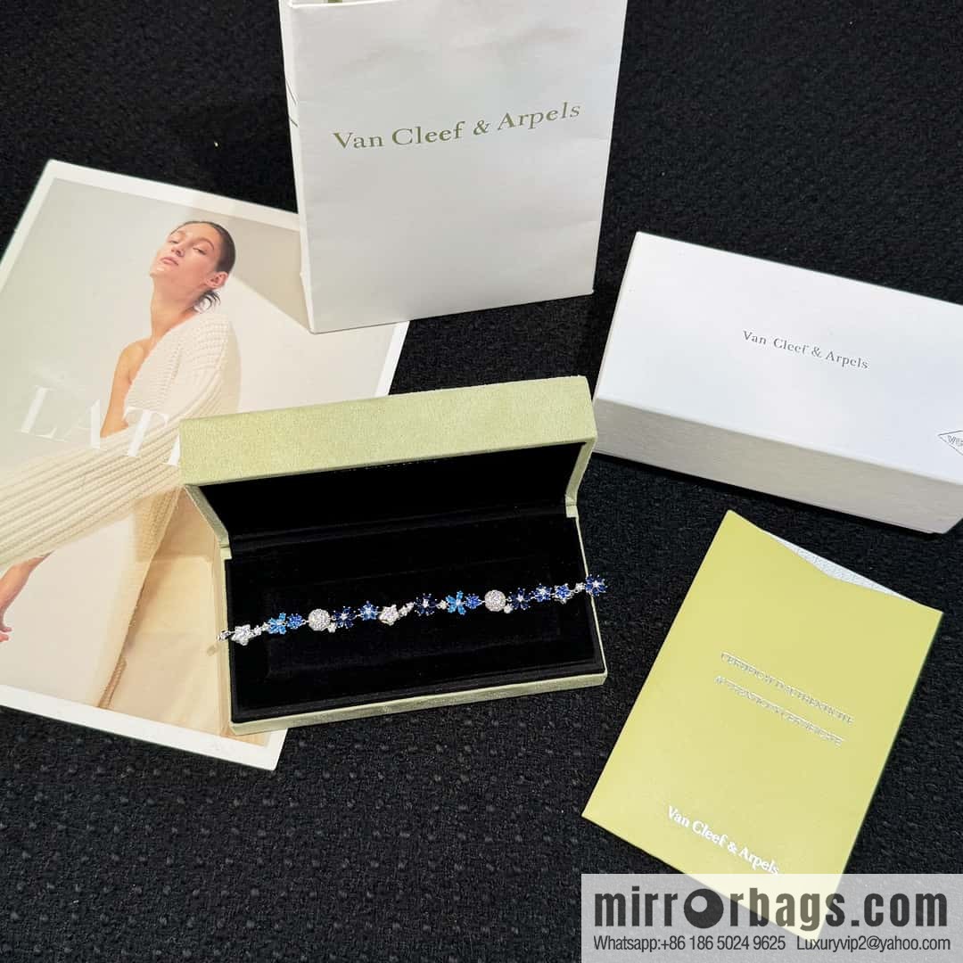 ❗️New ❗️ ☀️ Van Cleef & Arpels A Midsummer Night's Dream Folie des Pres bracelet ☀