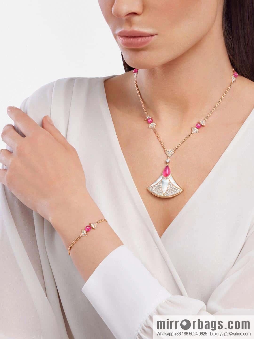 ❗️New ❗️ ☀️ original order ☀ BVLGARI DIVAS'DREAM Liu Yifei same fan necklace, stud earrings ☀️