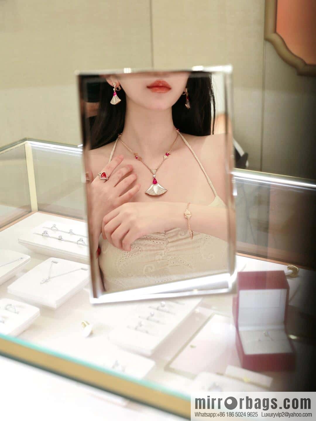 ❗️New ❗️ ☀️ original order ☀ BVLGARI DIVAS'DREAM Liu Yifei same fan necklace, stud earrings ☀️