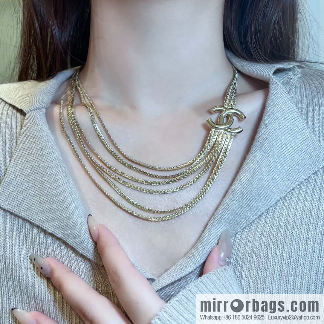❗️New ❗️☀️ New ☑️ Chanel Silver Gold Double C Multi-layer Snake Bone Chain Necklace ☀️