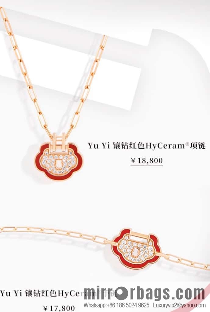 ❗️New ❗️ ☀️ Qeelin Kirin Yu Yi Ruyi Lock Necklace ☀️