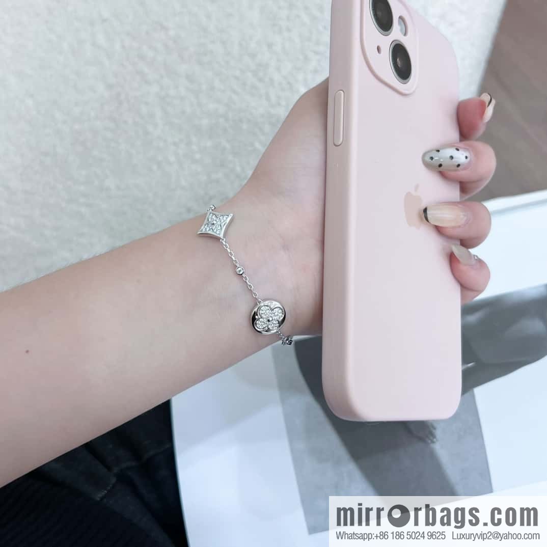 ❗️New ❗️ ☀ Louis Vuitton COLOR BLOSSOM BB MULTI-PATTERN Full Diamond LV Bracelet ☀