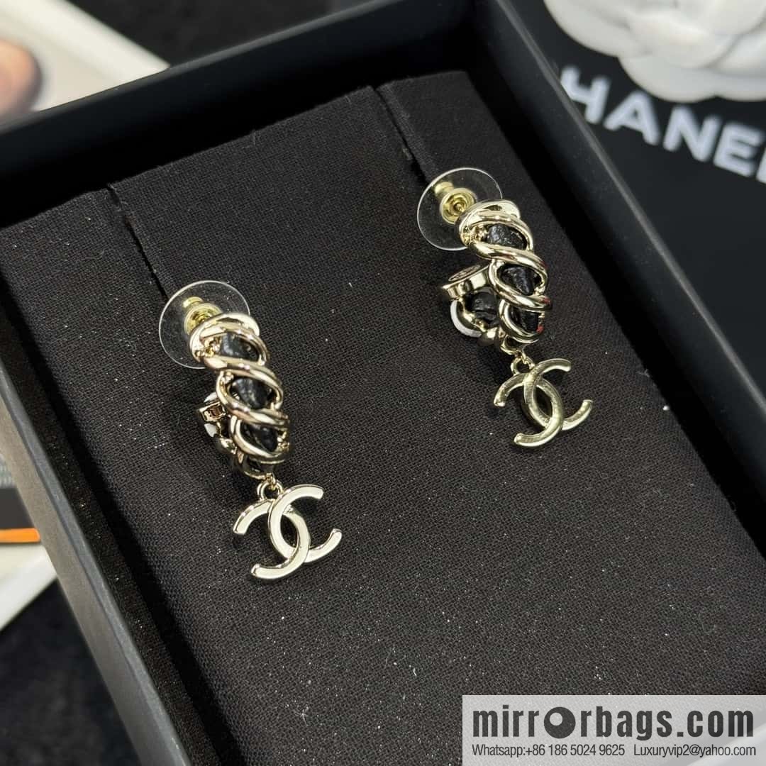 ❗️New ❗️☀️ New ☑️ Chanel c2 double c black leather rope stud earrings ☀️