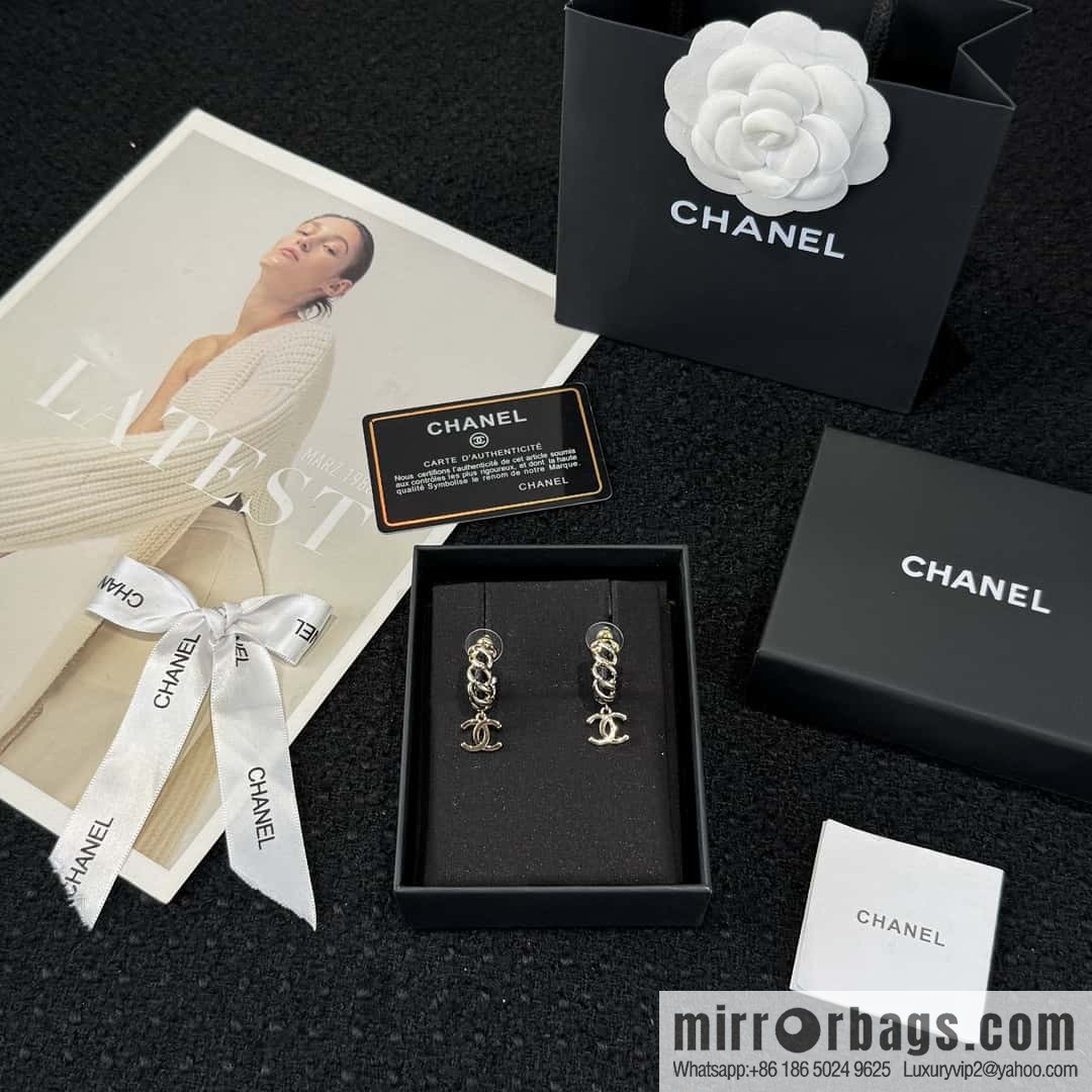 ❗️New ❗️☀️ New ☑️ Chanel c2 double c black leather rope stud earrings ☀️