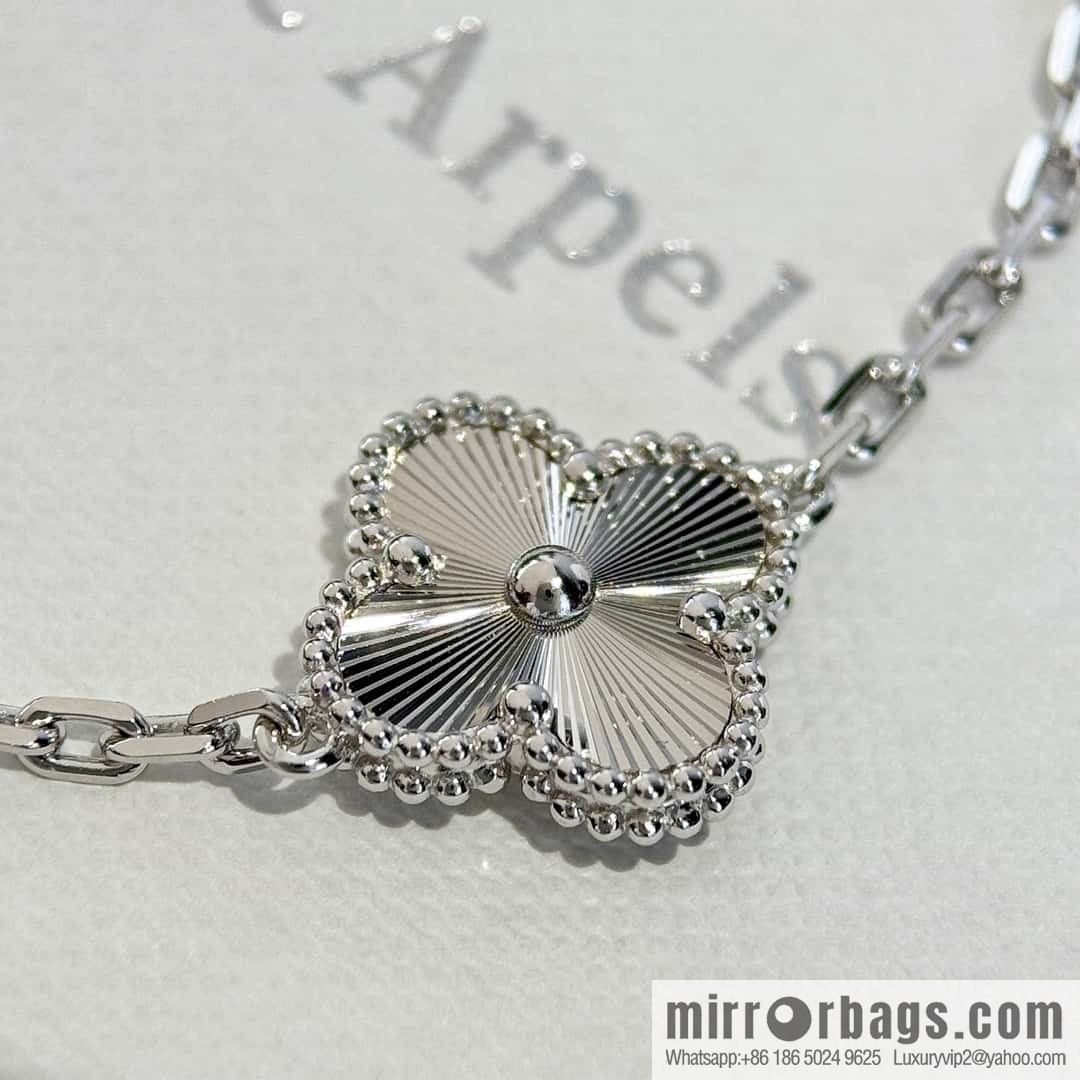 ❗️CNC version ❗️ ☀️ Van Cleef & Arpels spaced laser black agate four-leaf clover five-flower bracelet ☀