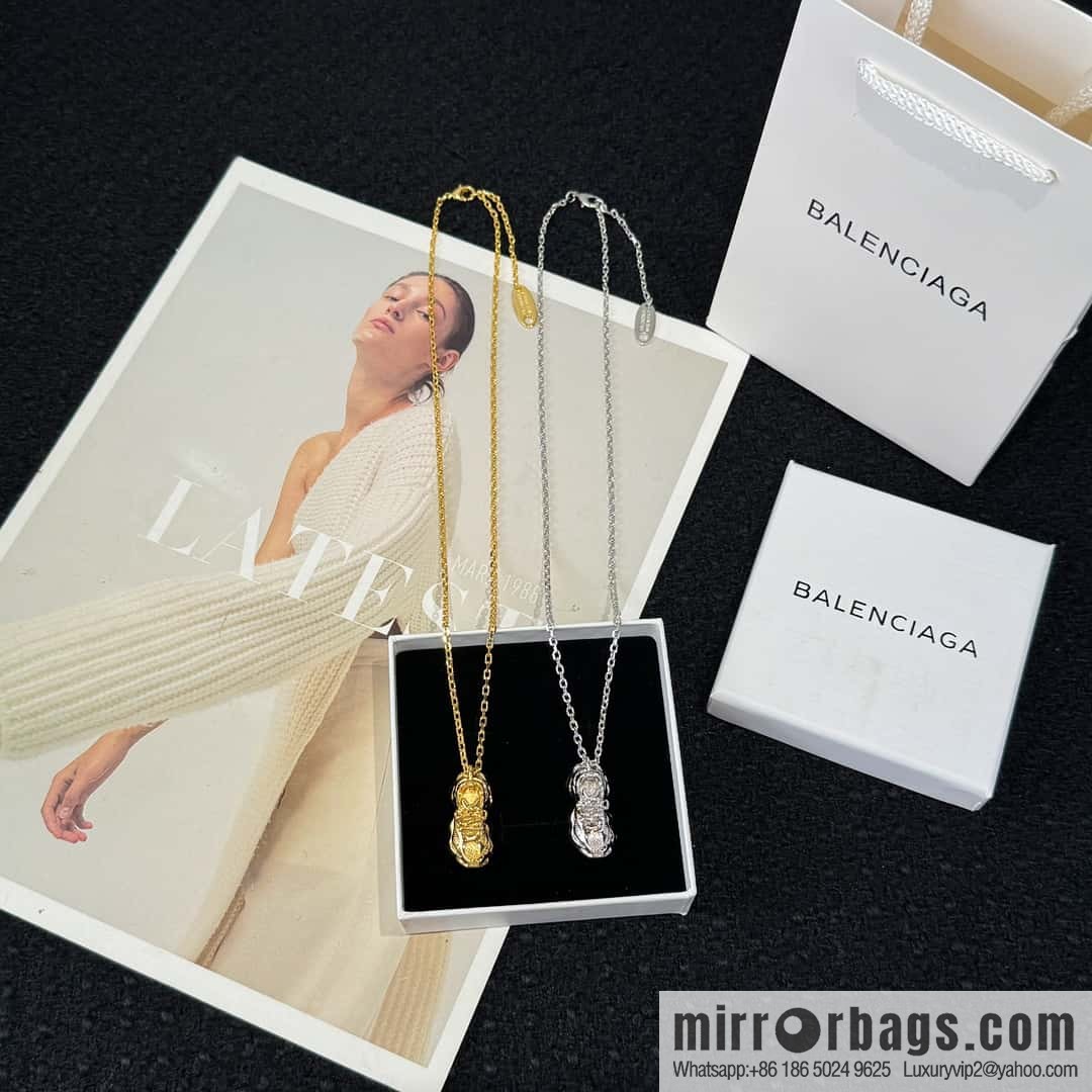 ❗️New ❗️ ☀️ New ☑️ Balenciaga BALENCIAGA Shoes Necklace ☀️
