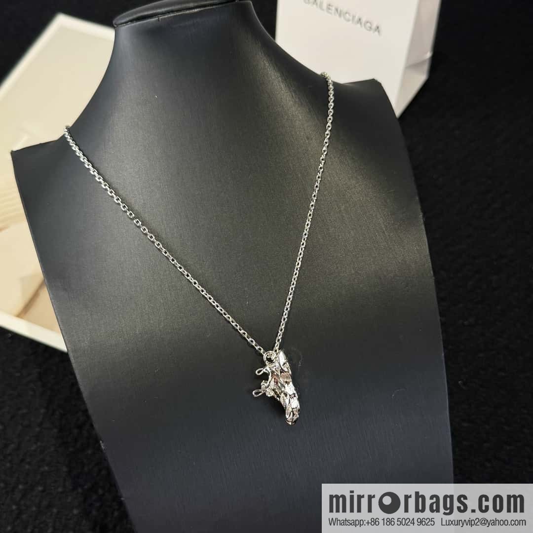 ❗️New ❗️ ☀️ New ☑️ Balenciaga BALENCIAGA Shoes Necklace ☀️