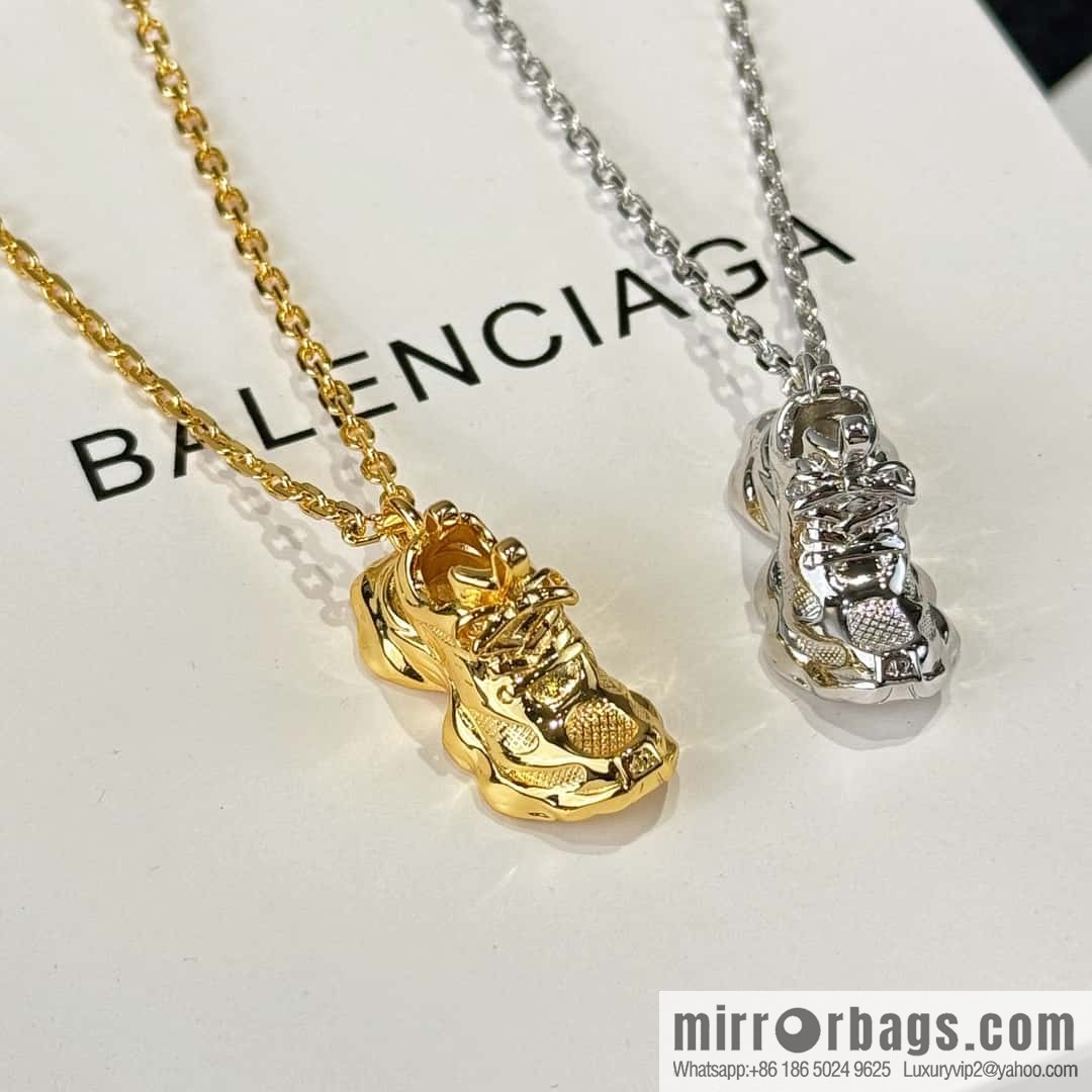 ❗️New ❗️ ☀️ New ☑️ Balenciaga BALENCIAGA Shoes Necklace ☀️