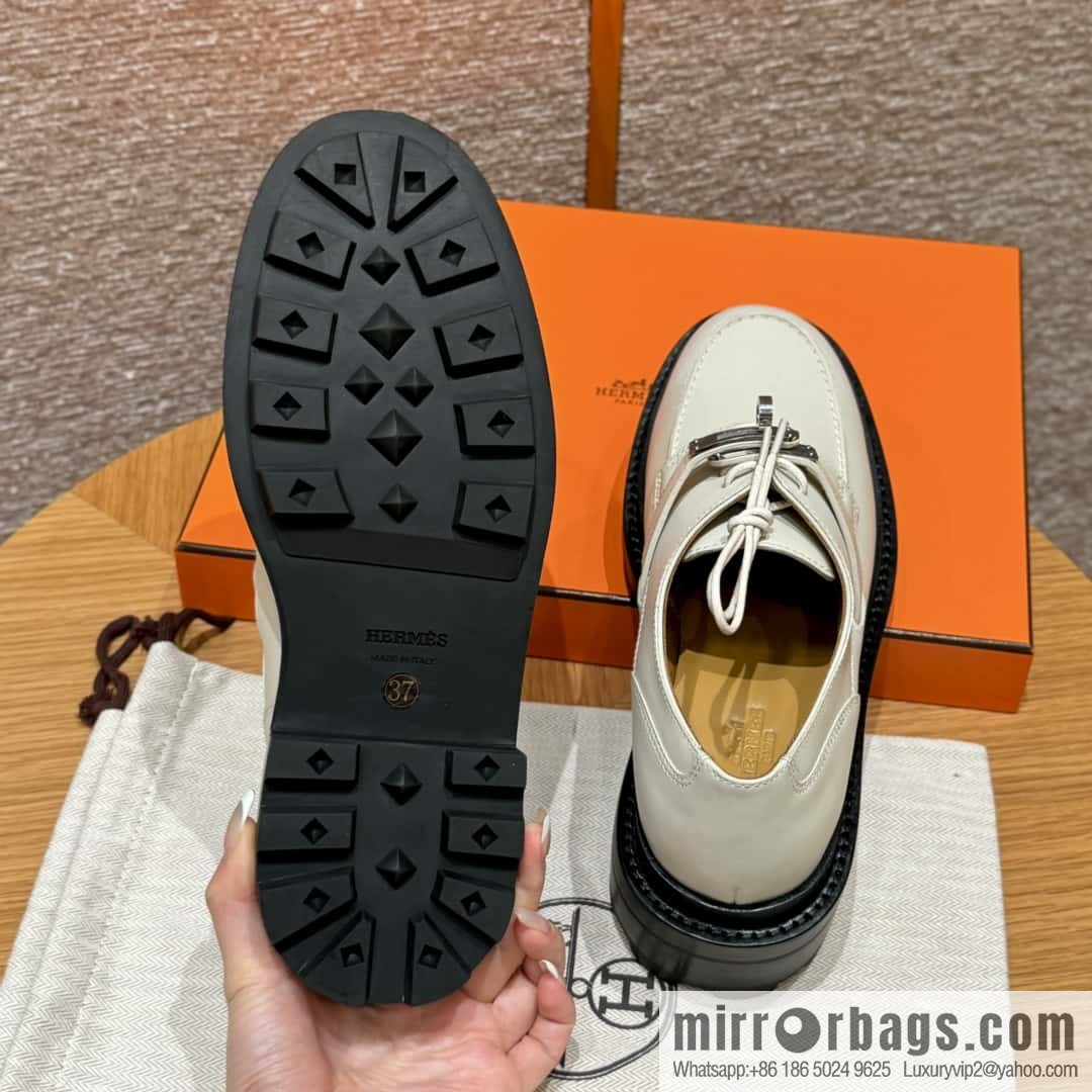 HERMES 252 First Platform Oxford Shoes, Clay Beige/Clay beige/Calfskin