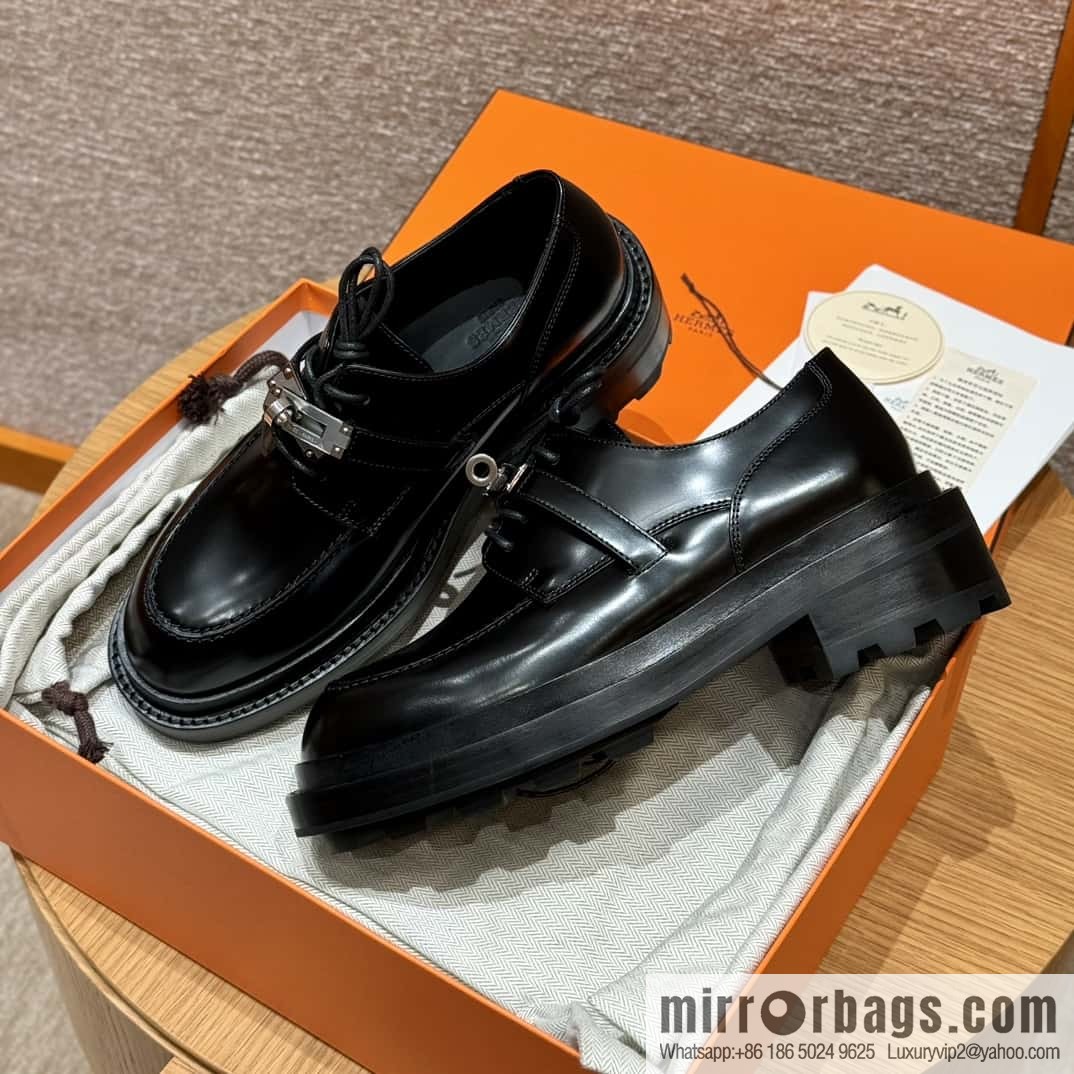 HERMES 252 First Platform Oxford Shoes, Black/89/Noir Calfskin/Calfskin