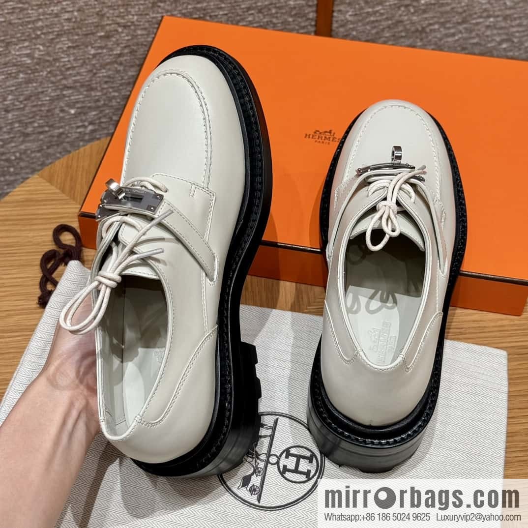 HERMES 252 First Platform Oxford Shoes, Clay Beige/Clay beige/Calfskin