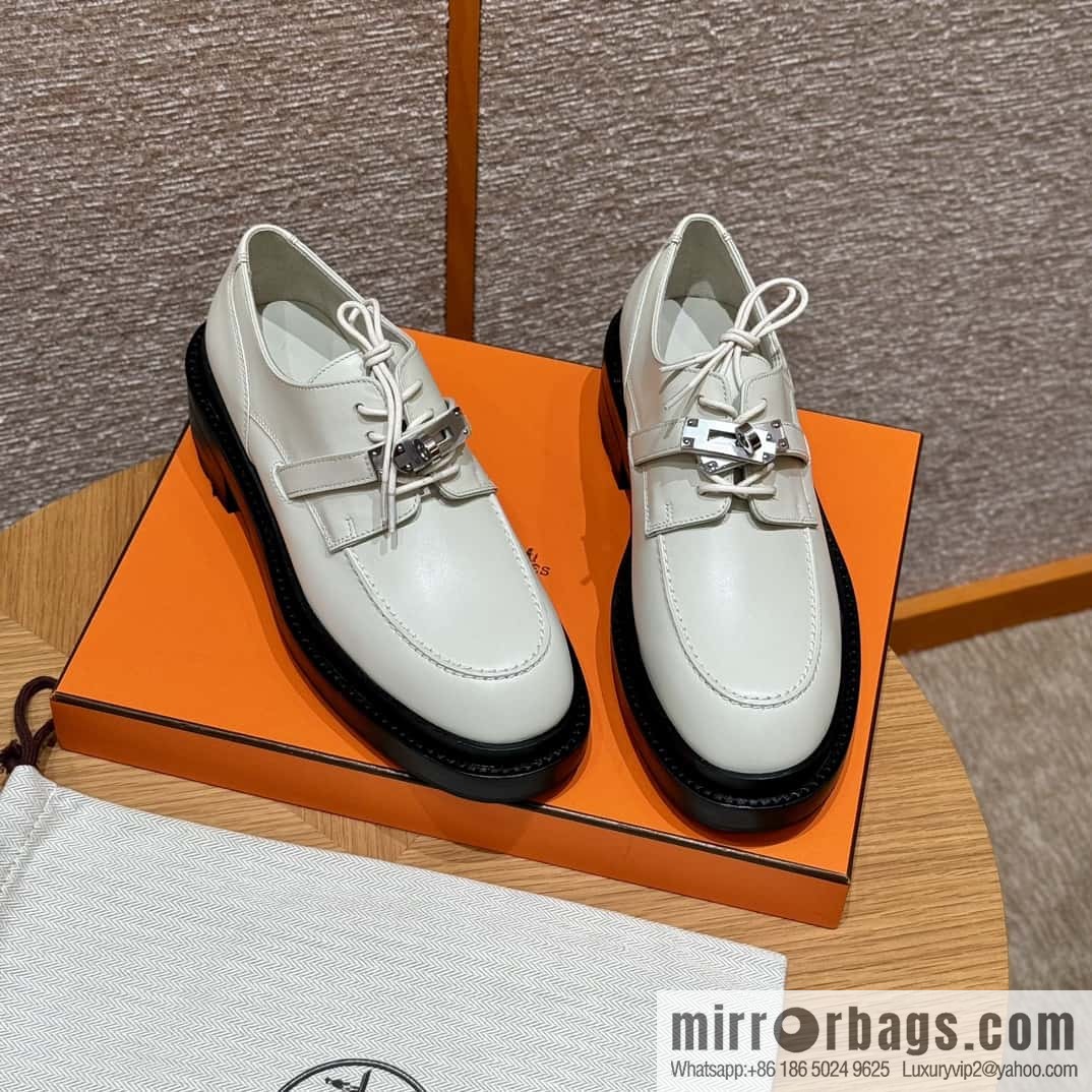 HERMES 252 First Platform Oxford Shoes, Clay Beige/Clay beige/Calfskin