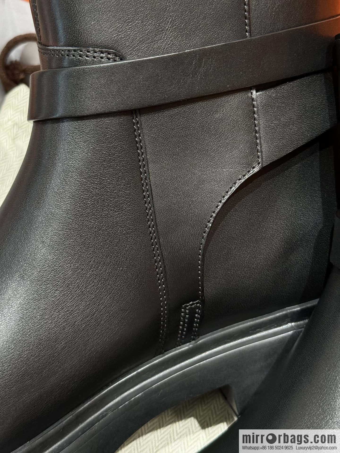 HERMES 203 Veo and Naked Boots, Black/89/Noir Calfskin/Calfskin