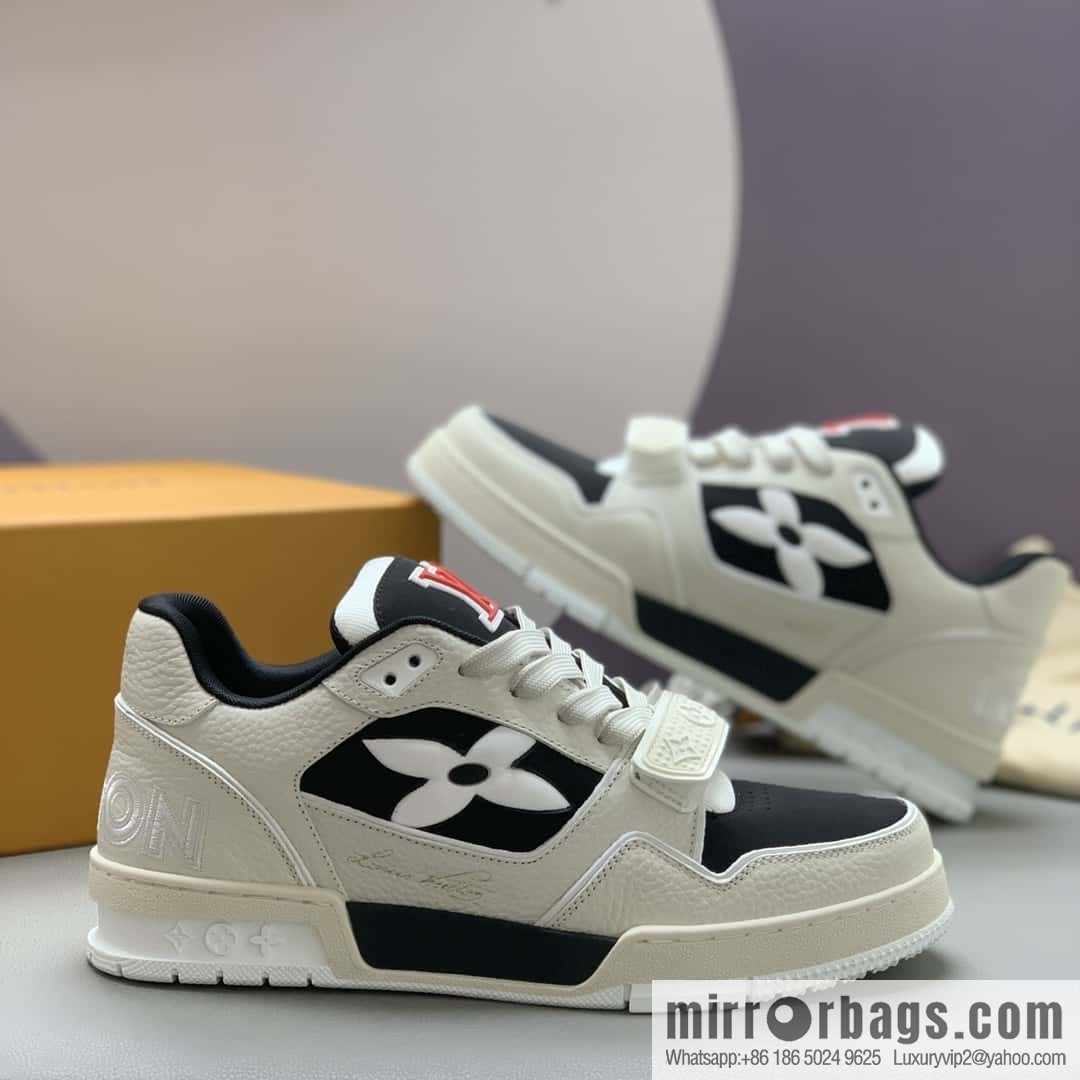 LV 🆕 men's sports running shoes