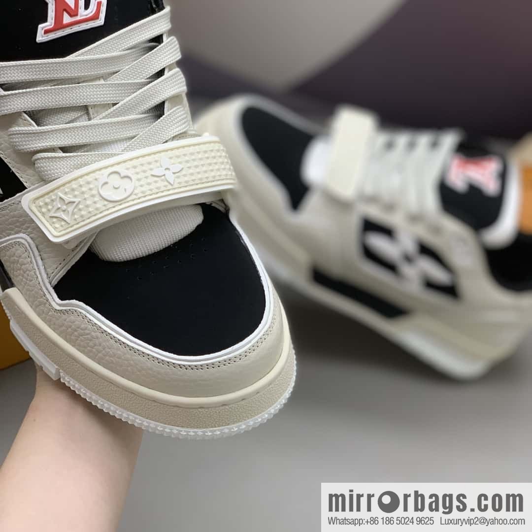 LV 🆕 men's sports running shoes