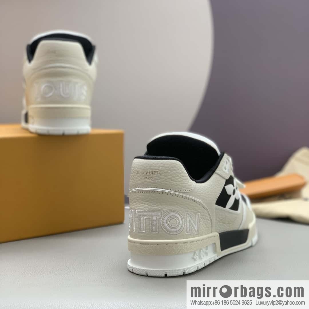 LV 🆕 men's sports running shoes