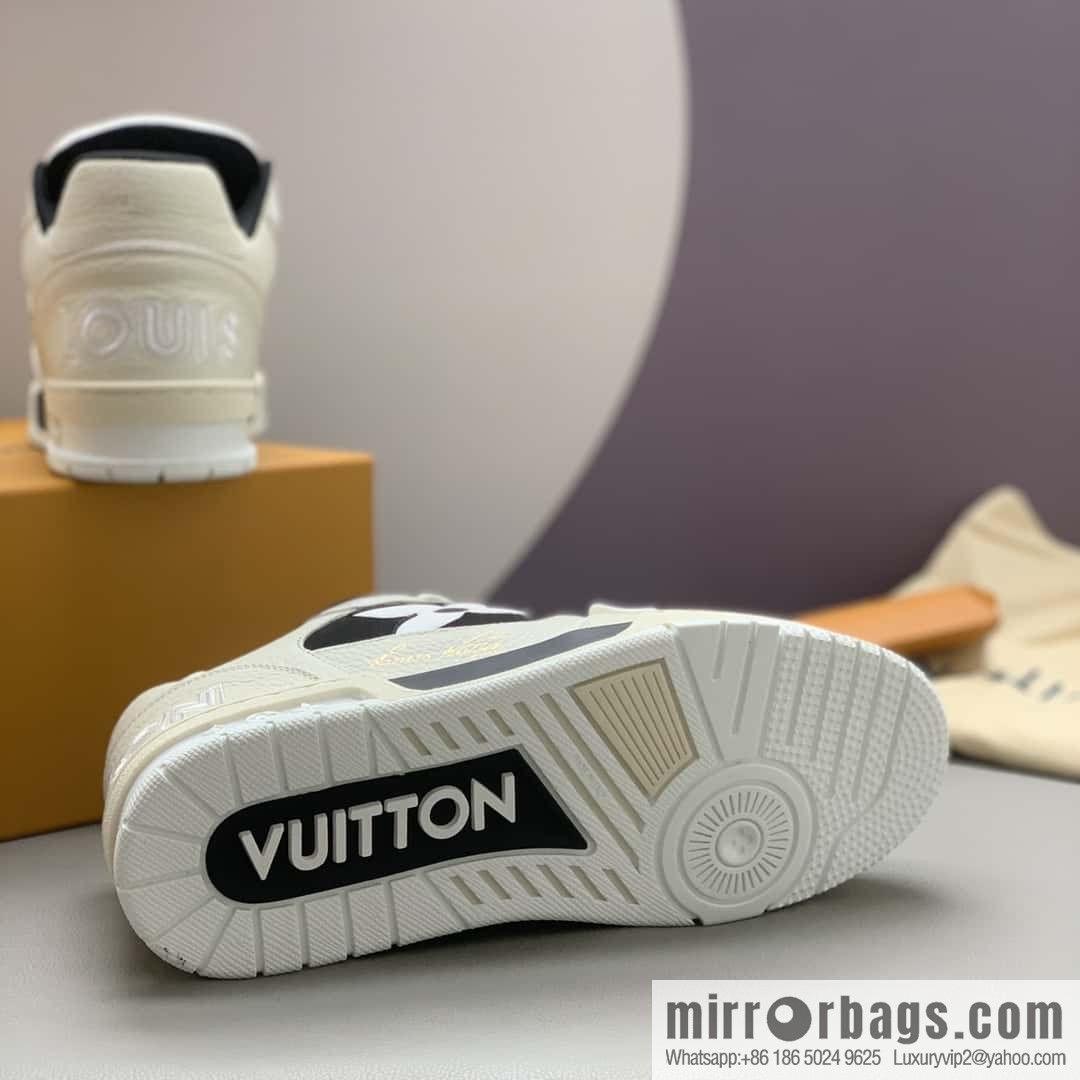 LV 🆕 men's sports running shoes