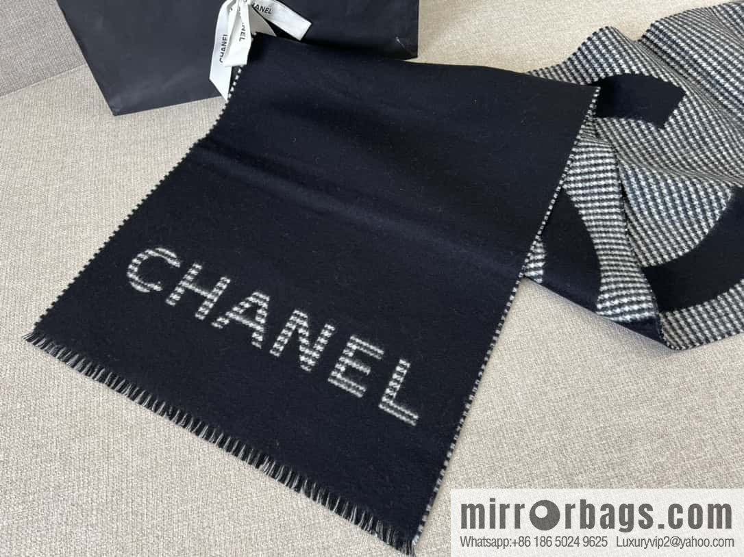 𝐂𝐇𝐀𝐍𝐄𝐋｜𝟐𝟑𝐛 thousand bird grid color matching double-sided cashmere scarf ▪️ black
