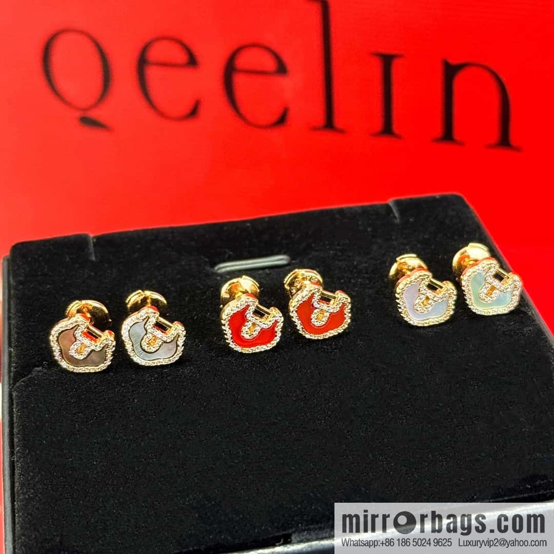 ❗️New ❗️ ☀️ Original ☀️ Qeelin Kirin Ruyi Lock Earrings ☀️