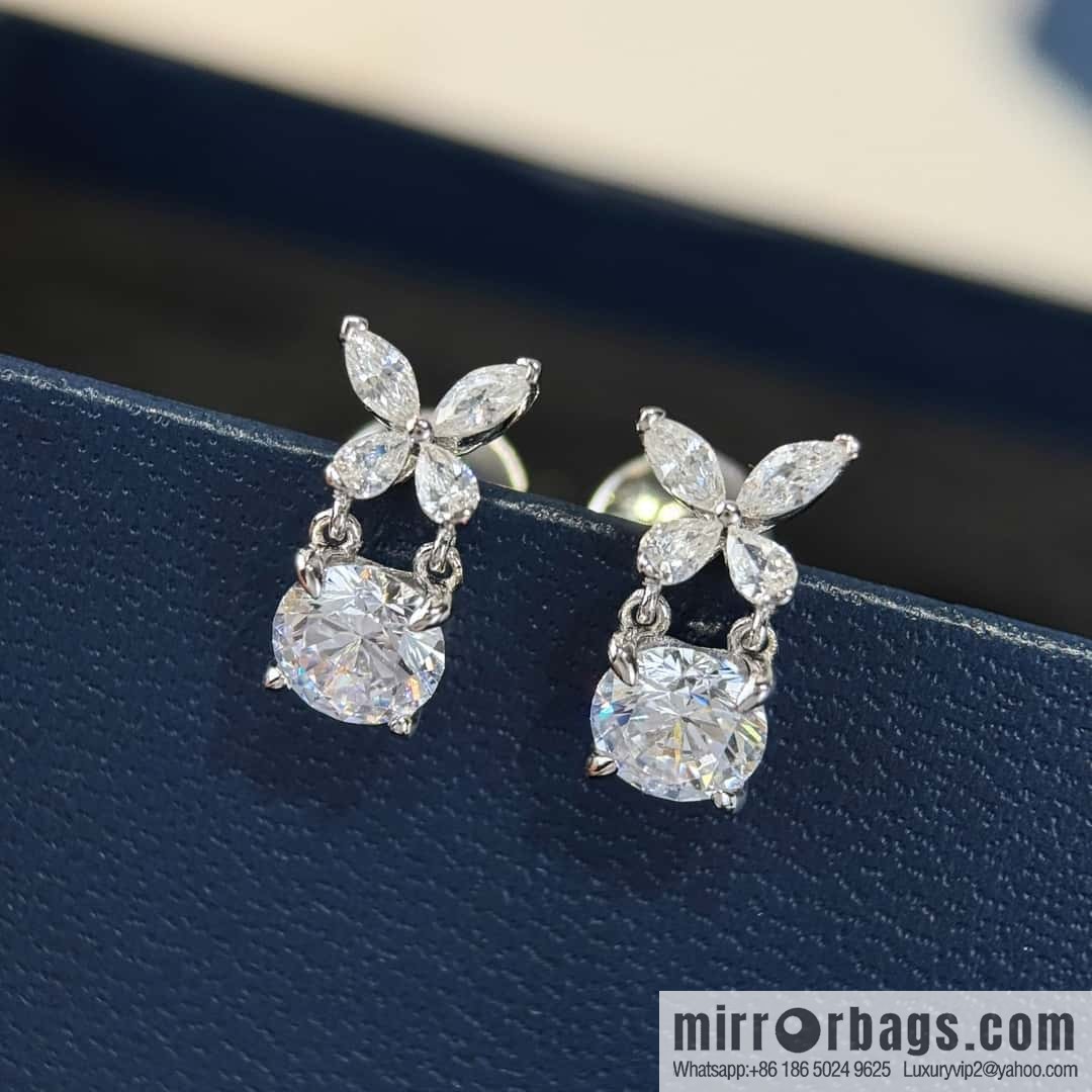 ❗️New ❗️ GRAFF butterfly single diamond stud earrings