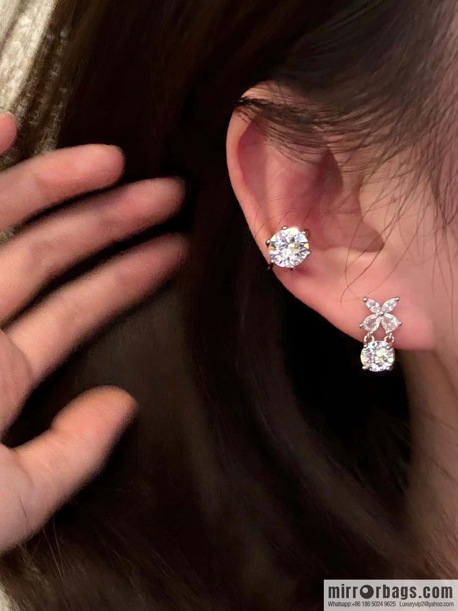 ❗️New ❗️ GRAFF butterfly single diamond stud earrings