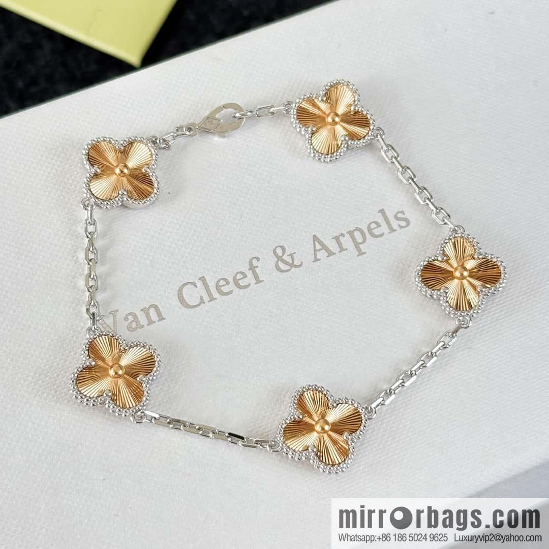 🎄Christmas Limited ☀️ Van Cleef & Arpels Christmas Limited Laser Engraved Five Flowers Four Leaf Clover Bracelet ☀