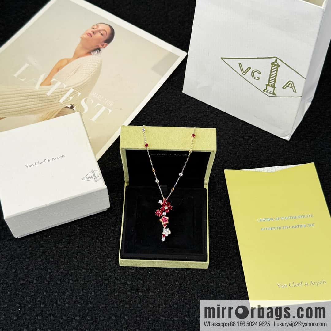 ❗️New ☀️ Van Cleef & Arpels A Midsummer Night's Dream Folie des Pres Necklace ☀