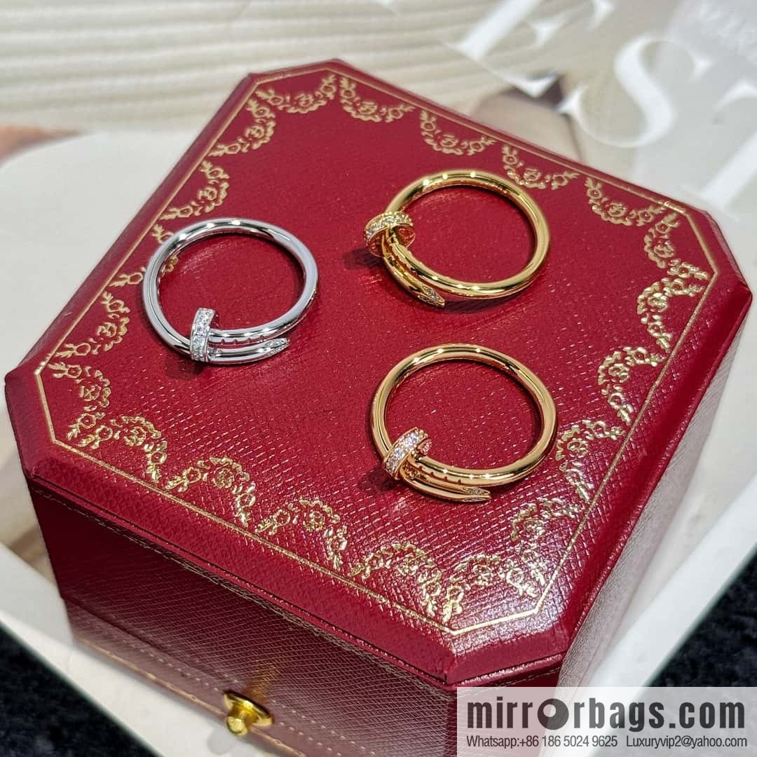 ❗️New ❗️☀️ Cartier LOVE series, narrow version head and tail diamond nail ring ☀️