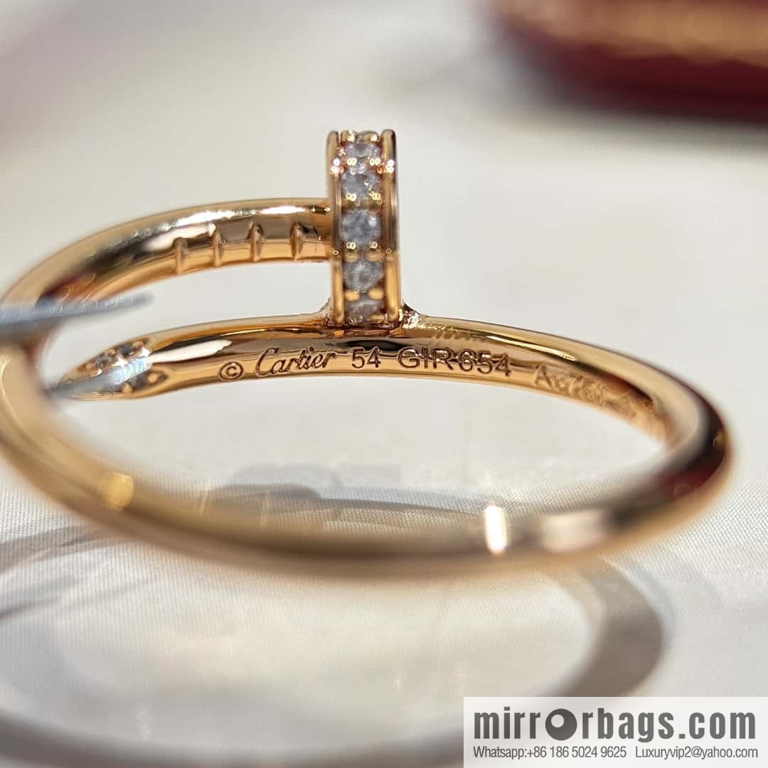 ❗️New ❗️☀️ Cartier LOVE series, narrow version head and tail diamond nail ring ☀️